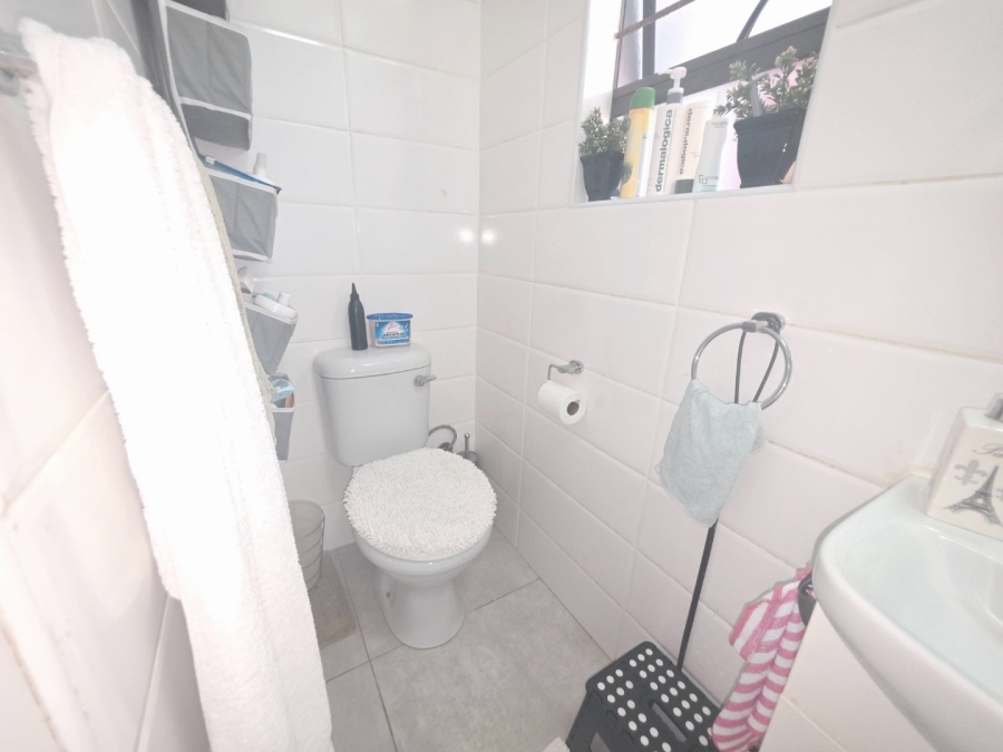 3 Bedroom Property for Sale in Parklands Western Cape